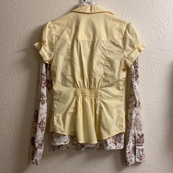 y2k Rue21 • Pale Yellow Short Sleeve Button Up Vest 💛 - Picture 5 of 9